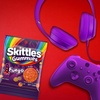 image:imageSKITTLES GUMMIES Fuego Sweet and Spicy Gummy Candy 58 Oz Bag Candy Bulk  12 Pack